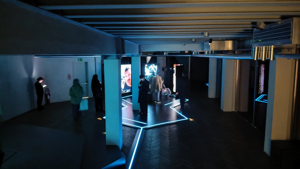 The island, Osservatorio, Milano